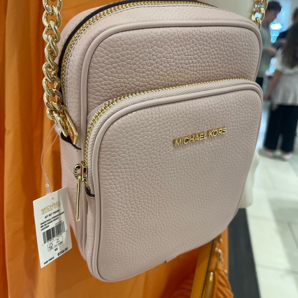 MICHAEL KORS JST Md Pebbled Leather NS Flight Chain Crossbody XBODY 
Powder
NWT - Picture 14 of 16